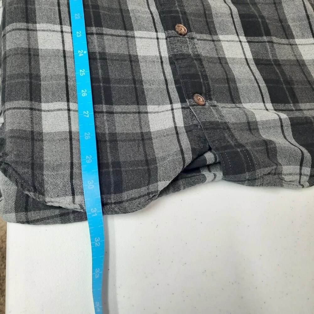 Duluth Trading Co Men's Large Slim Fit Flannel Shirt Gray Plaid 100% Cotton - Picture 8 of 8